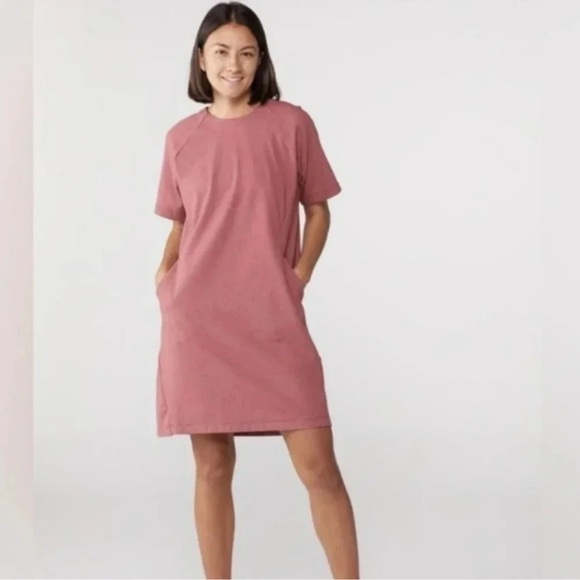 Arc'teryx Dress Pink Momenta Dress Knit Pocket Relaxed Fit Mini Shift, XS - Picture 1 of 6